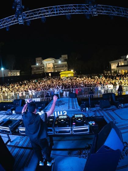 The Live Show Experience photo 16