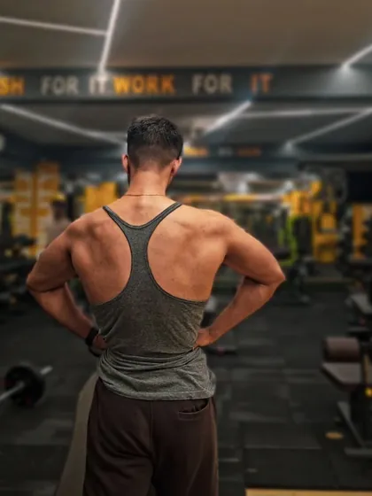 Discipline hits different in your 30s because now you know why it matters. It's not about a six-pack, it's about showing up better for your family and your career. The coach has to lead the way.