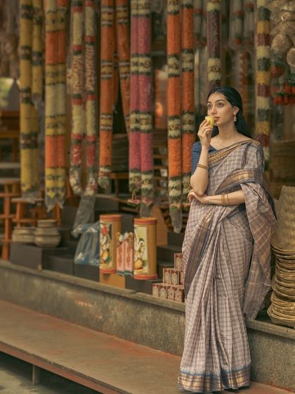 A duplicate of the Gandhi Bazaar shoot.