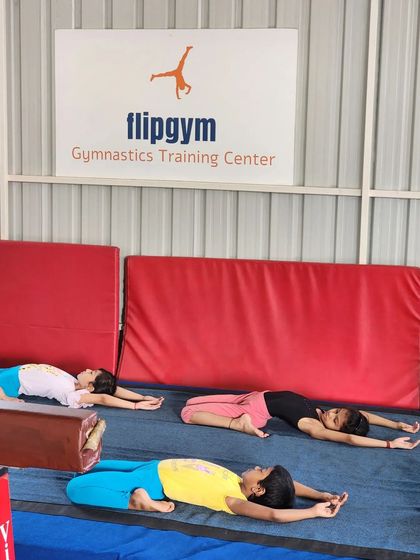 Flipgym - Gymnastics Classes Flexibility & Conditioning photo 12
