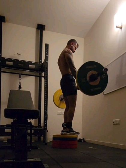 Just some more bits and bobs from training sessions. My programs utilize a wide variety of tools and methods, including free weights, machines, plyometrics, and cardio, all tailored to the specific goals of the individual.