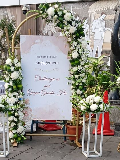 Decor by Aditya - Event Design & Decoration Entrances, Aisles & Welcome Details photo 29