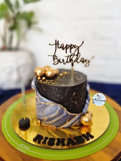 Devaagya Chawla - Custom Eggless Cakes Sleek & Sophisticated Designs photo 4