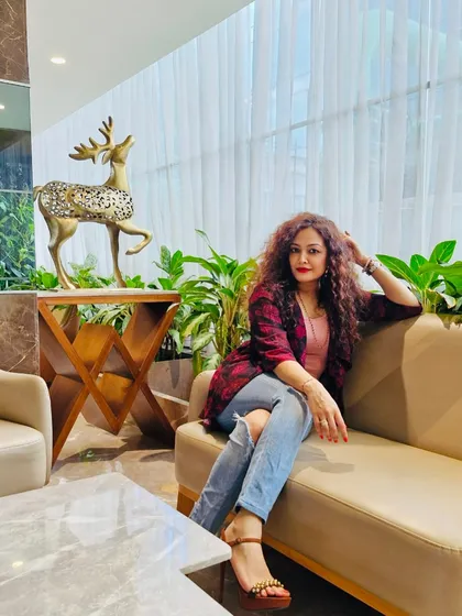 My journey into image consulting began with my own struggles with self-image. This experience taught me that true worth is inherent, and I now use these lessons to help my clients build unshakable confidence from the inside out.