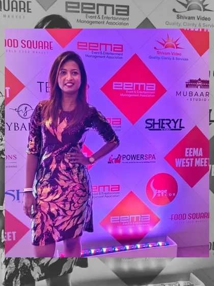 A shot from the EEMA West Meet. Networking and performing within the industry is key, and it shows my standing as a trusted artist for major corporate functions.