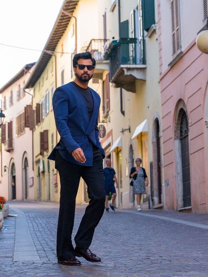 Another shot of our lapel-free blazer, a testament to its versatile and modern appeal.