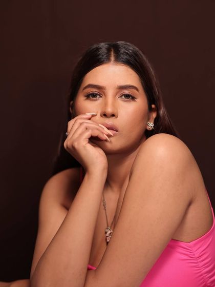 Glamour for Every Occasion photo 41