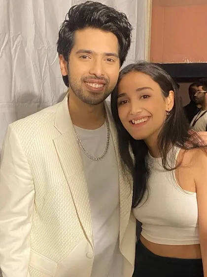 Still feels like a dream. I am so grateful I had the chance to meet and open for the one and only Armaan Malik. It was a surreal experience that I will cherish forever.