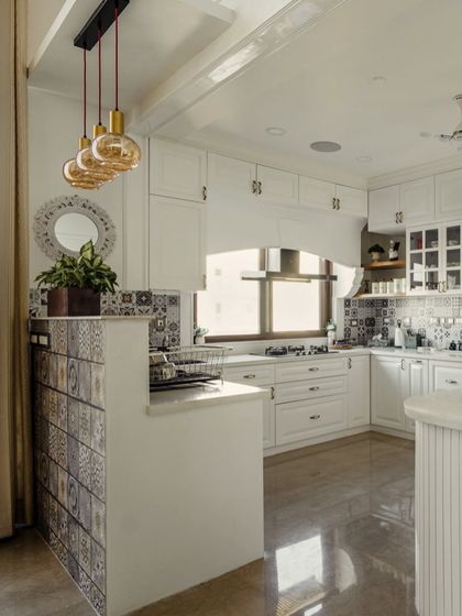 Kitchens: Functional Elegance photo 22