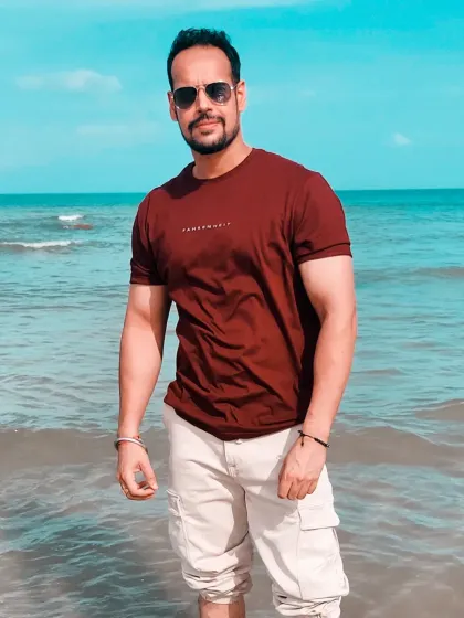 Enjoying the beach in Hua Hin, Thailand. Maintaining a beach body year-round is a result of a consistent lifestyle, not a short-term diet.