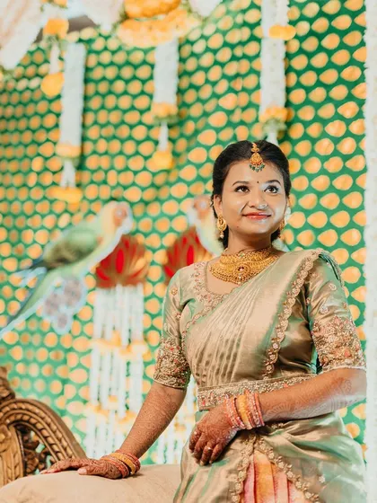 A duplicate of ID 254, this portrait shows a bride on her engagement day, looking up with a gentle smile.
