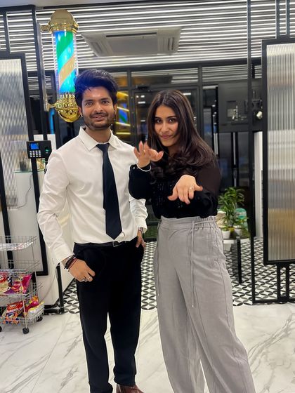 With the talented poet Nayab Midha after creating her nails for her UK and Europe tour. Her kind words about my work meant a lot.