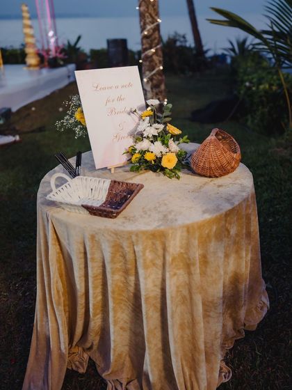 Flinters Management - Custom Wedding Design & Decor The Little Things: Details & Personal Touches photo 15