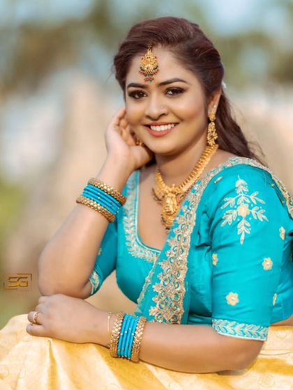 Surabhi Designer Collections - Occasion Wear Rental & Custom Design Lehengas for Receptions & Parties photo 8