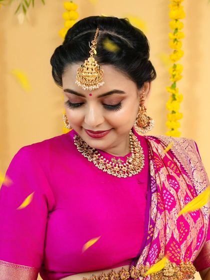 Special Occasion & Creative Makeup photo 17