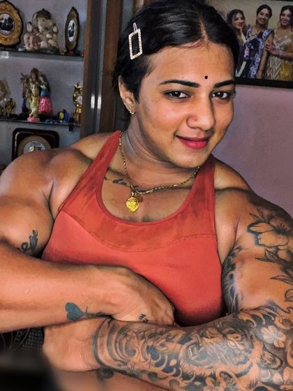 Chitra Purushotham - Bodybuilding Competition Coaching Physique Journey & Posing photo 5