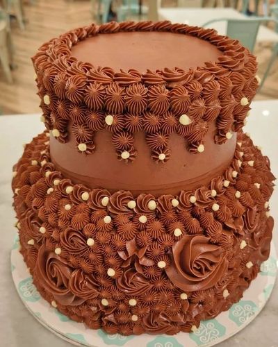 Custom Cakes