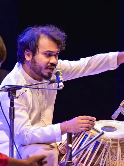Pictures from my tabla solo at the 'Udaan' Youth Classical Music Festival in Kolkata. Performing for a young and enthusiastic audience is always inspiring.