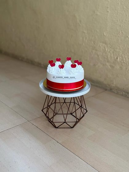 Anniversary & Love Cakes photo 14