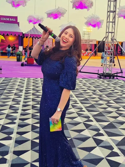Another shot from the first day of the carnival, showcasing my blue sequined dress.