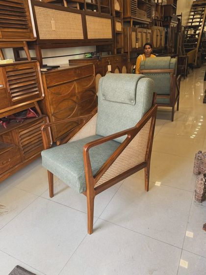 Signature Chairs: Lounge, Accent & Dining photo 27