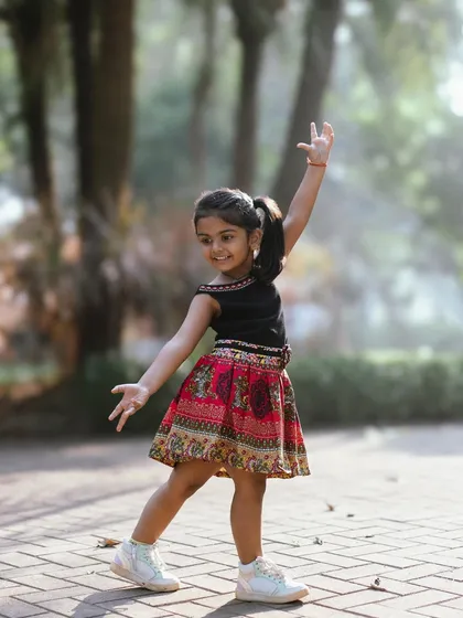 A moment of dance and pure expression during her fourth birthday shoot. I let her guide the session, and her ideas led to the most authentic and beautiful photos.