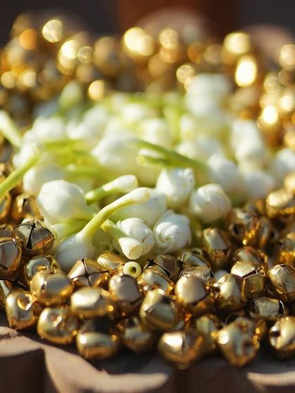 A close-up of the ghungroos and fresh mogra buds, two key elements that we wove throughout the decor to tell a story of tradition and celebration.