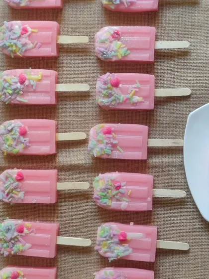 These pink popsicle soaps are made with shea butter and decorated with soap sprinkles. They are tear-free and gentle on the skin.