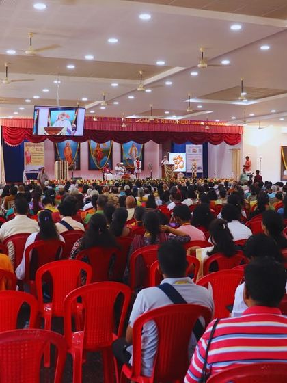 A wide shot of the International Yoga Conference at Vivekananda Kendra, Kanyakumari. We were honored to be part of this large gathering of yogis and seekers from around the world, all united by the path of yoga.