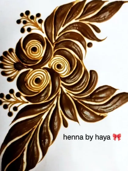 A bold and beautiful floral motif created during a practice session. Notice the clean swirls and the contrast between the thick and thin lines.