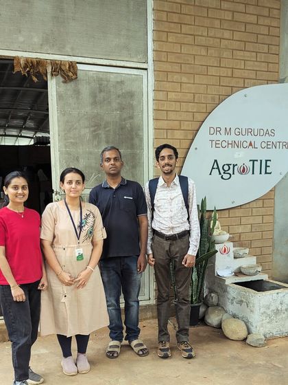 A proud moment with our January 2025 hydroponic trainees. They completed the program with new skills in soilless farming and a passion for sustainable agriculture.