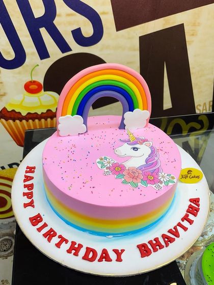 Kids' Character & Cartoon Cakes photo 40