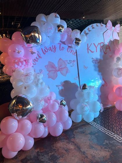 Enchanted Worlds: Gardens, Mermaids & Unicorns photo 18