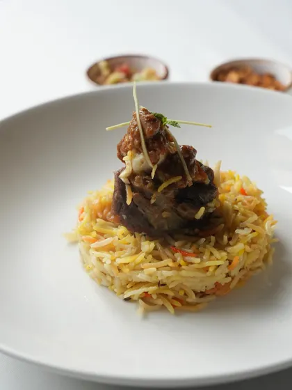 A beautifully plated Mutton Yakhni Pulao from our pop-up with Naushy Mirza, showcasing the care and artistry that goes into every dish.