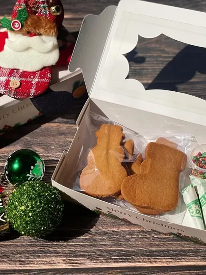 A fun activity for the whole family. My Christmas DIY cookie kits come with pre-baked gingerbread cookies in festive shapes, along with icing cones and sprinkles for decorating.