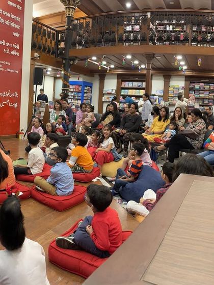 Celebrating the Seasons: Themed Shows photo 14