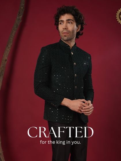 Crafted for the king in you. A dark green sequined Bandhgala jacket that is perfect for an evening reception or cocktail party.