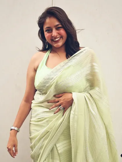 Desi girl mode activated. I love wearing sarees for wedding events, and this light green one felt so fresh and elegant for a day function.