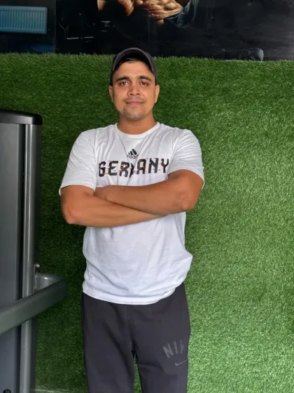 A posed shot in the gym. I am always ready for the next challenge.