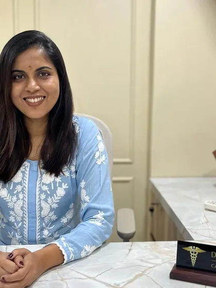 As a consultant dermatologist, my first step is always to listen to your concerns. During our consultation, I will conduct a thorough examination and create a personalized treatment plan that is right for you.