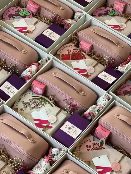 An army of pink-themed Women's Day gift boxes, ready to be sent out. I love the feeling of preparing a large order that I know will bring so many smiles.