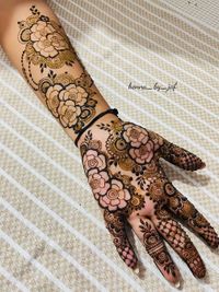 Henna & Mehndi Art