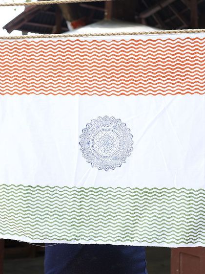 Celebrating India’s Independence Day by reveling in our rich handicraft history. Our team paid tribute to the vibrant colors of the flag using prints and blocks from our archive.