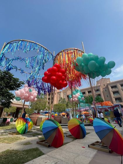 Immersive Themed Worlds photo 26