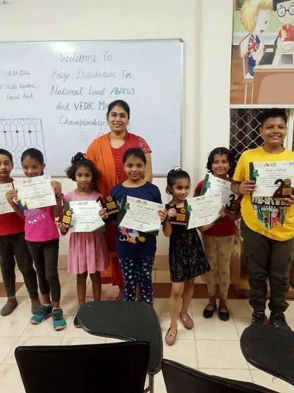 Celebrating our winners at the prize distribution ceremony at our Visakhapatnam franchise. We make sure to recognize and reward the hard work of our students.