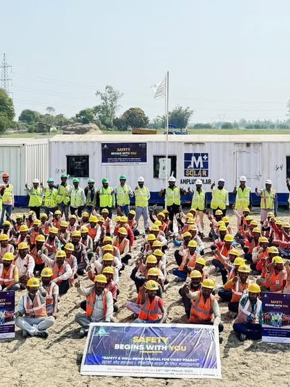 Our entire on-site team gathers to reinforce our commitment to safety during National Safety Week. We foster a culture where safety is a shared responsibility, empowering our people to proactively mitigate risks and protect one another.