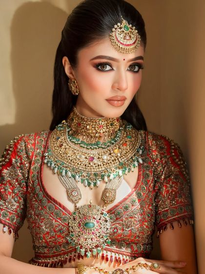 A detailed close up of the royal bridal makeup. Notice the soft contouring and the way the kohl liner makes her eyes the centerpiece of the look.