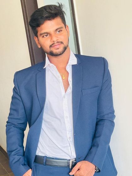 Another portrait from my convocation. My goal is to offer you the same sense of accomplishment and confidence in your finances that I felt on this day.