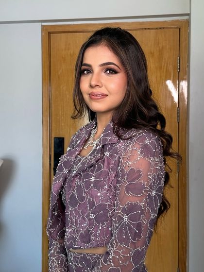 Glamorous Waves for Parties & Receptions photo 36