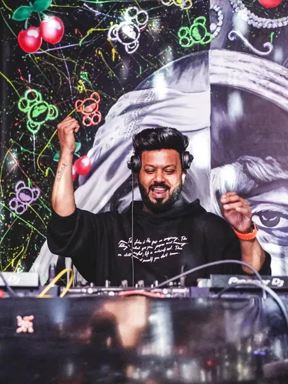 Rise above the storm, you’ll find the sunshine. Feeling the vibe at Toy Room.